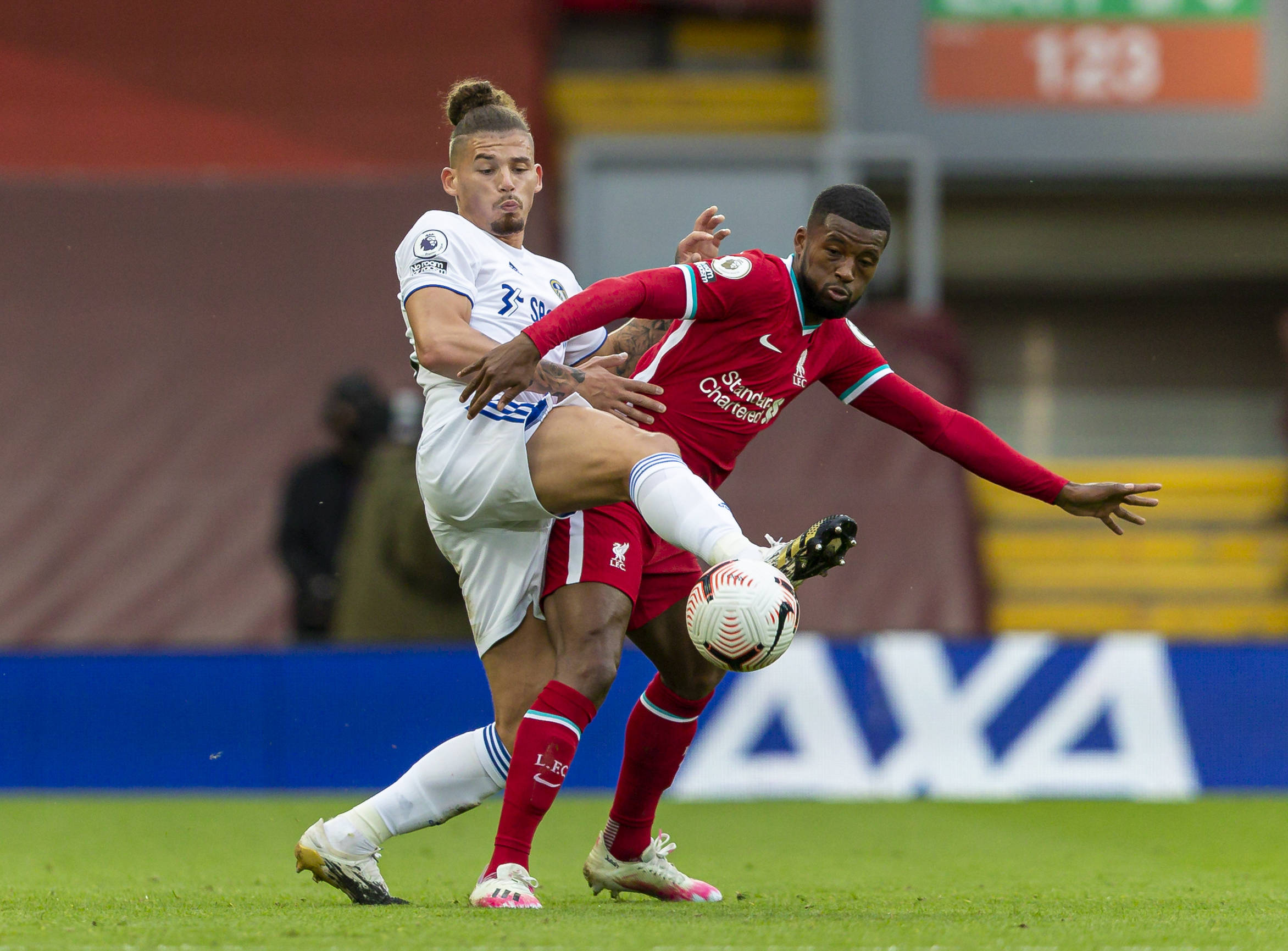 濃墨重彩的 濃墨重彩的